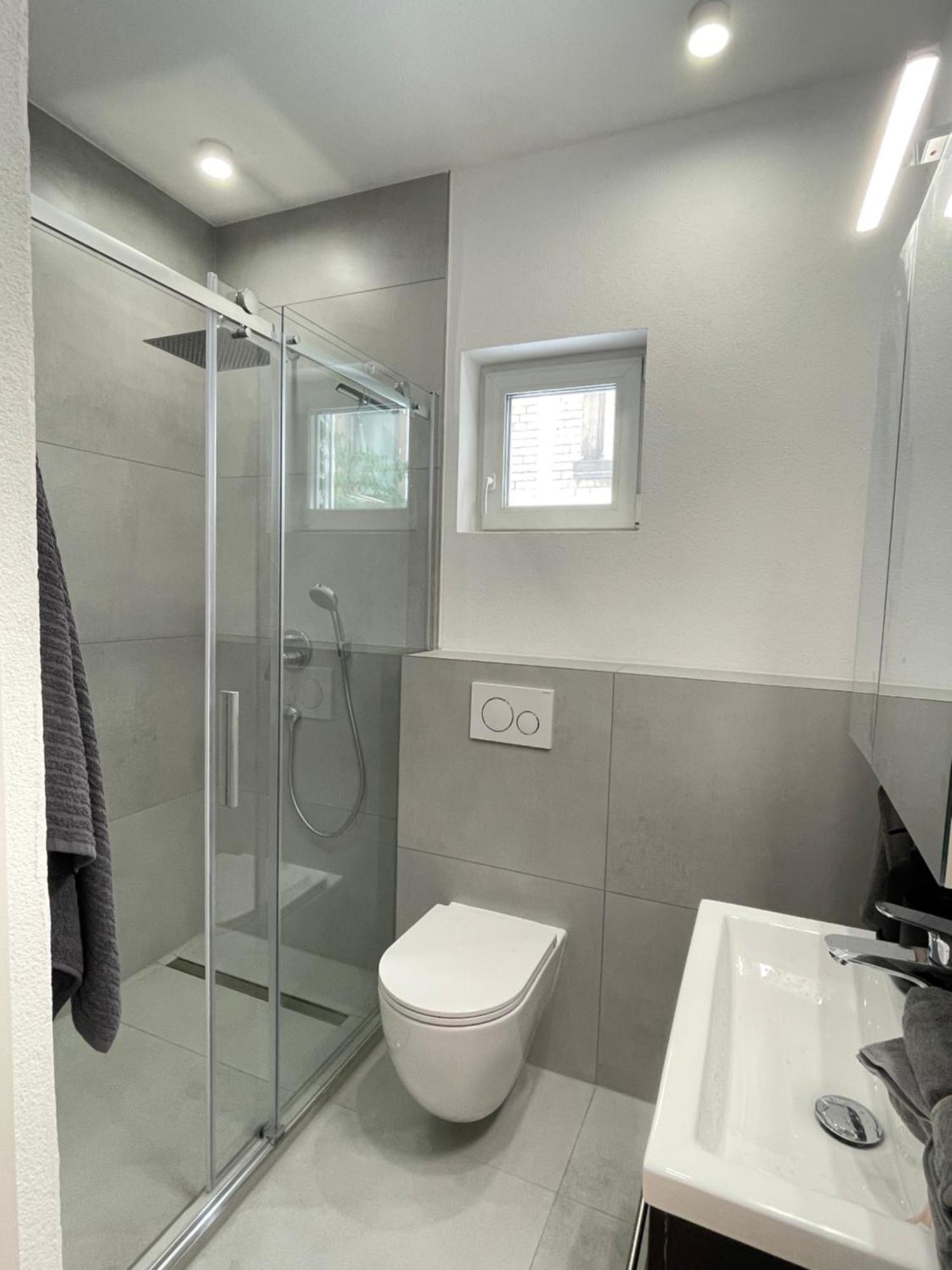 Modernes Apartment Im Zentrum Von คาร์ลสรูเฮอ ภายนอก รูปภาพ